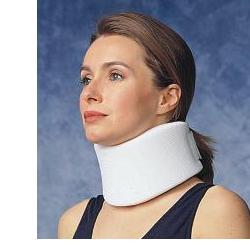 COLLARE CERVICALE IN GOMMAPIUMA DA 6CM TAGLIA SMALL - Farmacia Del Monaco
