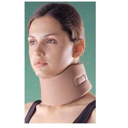 COLLARE CERVICALE OPPO A DENSITA' COMPATTA MISURA EXTRA LARGE SUPPORTA LA COLONNA CERVICALE IN POSIZIONE NEUTRALE O ANATOMICA E PROVVEDE AD IMMOBILIZZARLA CHIUSURA IN VELCRO - Farmacia Del Monaco