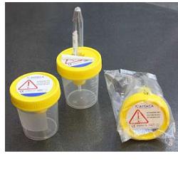 CONTENITORE PER URINA DA 120ML TAPPO A VITE CON DISPOSITIVO DI PRELIEVO DA PROVETTA SOTTOVUOTO IN POLIPROPILE - Farmacia Del Monaco