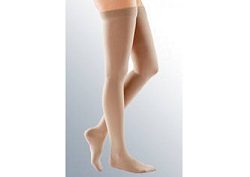 MEDIVEN PLUS/1 COSCIA AUTOREGGENTE CORTA BEIGE 3 - Farmacia Del Monaco
