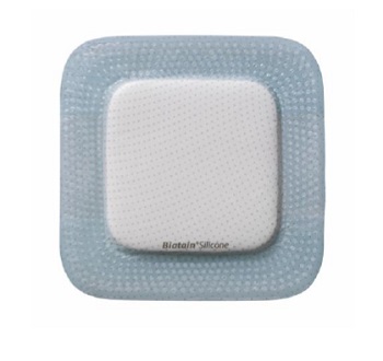 MEDICAZIONE BIATAIN IN SCHIUMA DI POLIURETANO CON BORDO ADESIVO IN SILICONE 10X20 CM 5 PEZZI - Farmacia Del Monaco