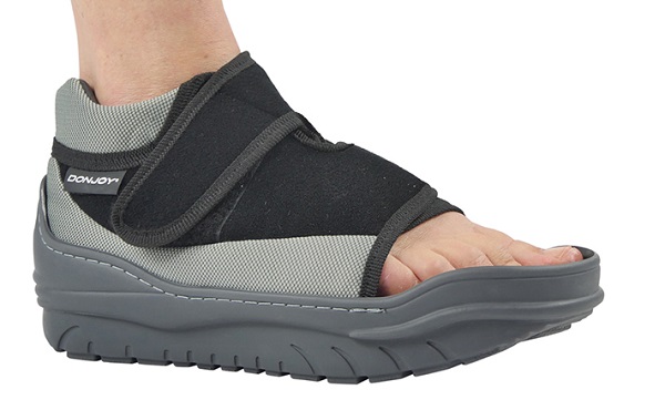PODALUX II SCARPA POST-OPERATORIA PER ALLUCE VALGO SMALL - Farmacia Del Monaco